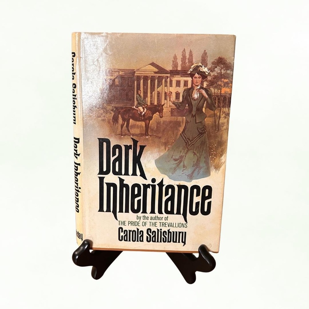 Vintage Book: 1975 Dark Inheritence by Carola Salisbury